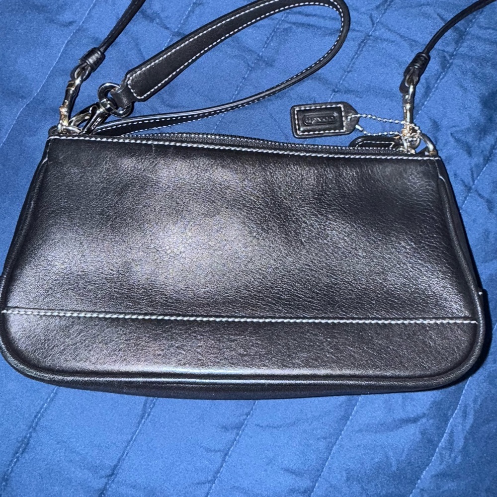 Coach Hampton Demi Baguette in black leather